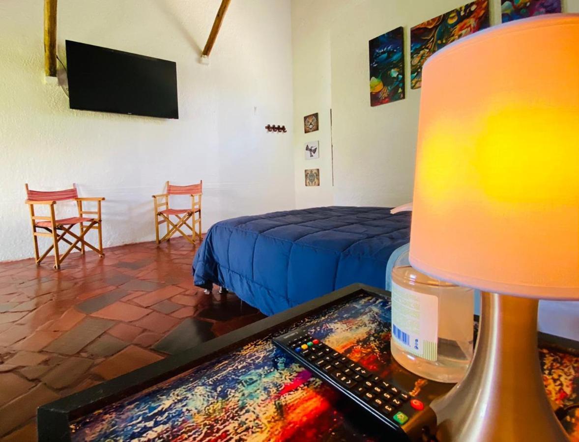 Club Aviva Guatavita - Hostel - Restaurante, Disco & Bar 外观 照片