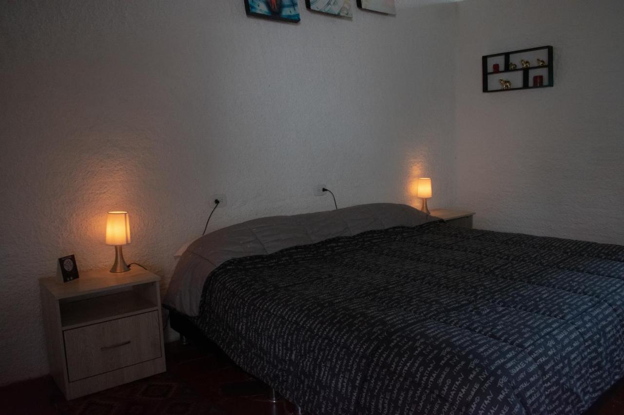 Club Aviva Guatavita - Hostel - Restaurante, Disco & Bar 外观 照片