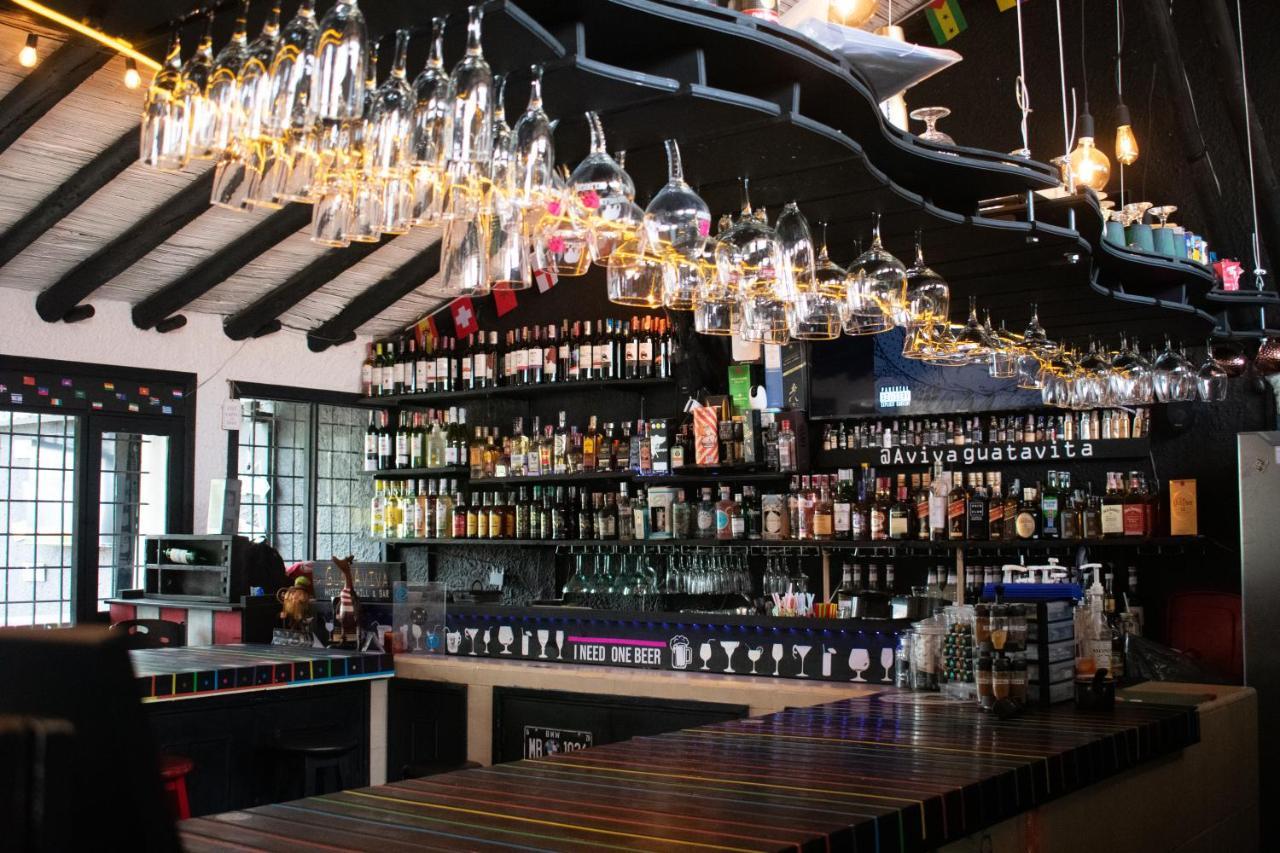 Club Aviva Guatavita - Hostel - Restaurante, Disco & Bar 外观 照片